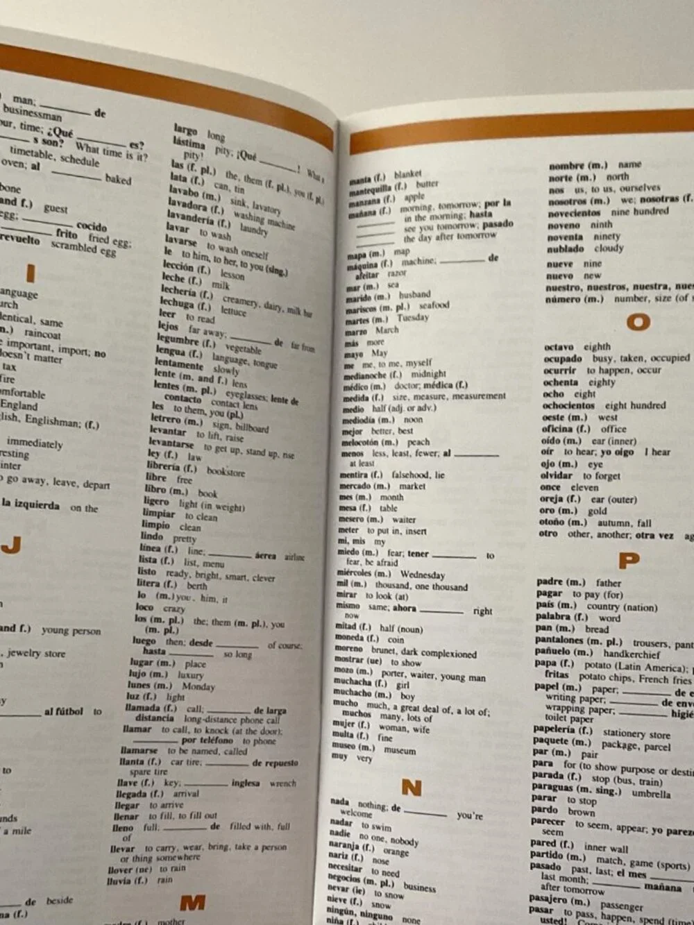 LEARN SPANISH THE FAST AND FUN WAY PAPERBACK BOOK